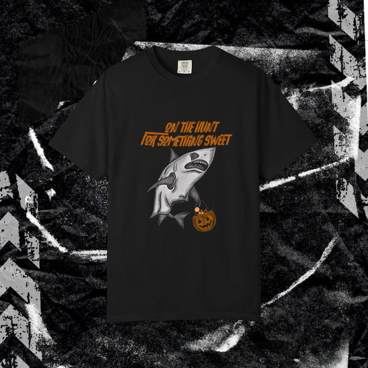 ON THE HUNT FOR SOMETHING SWEET - Unisex Garment-Dyed T-shirt.