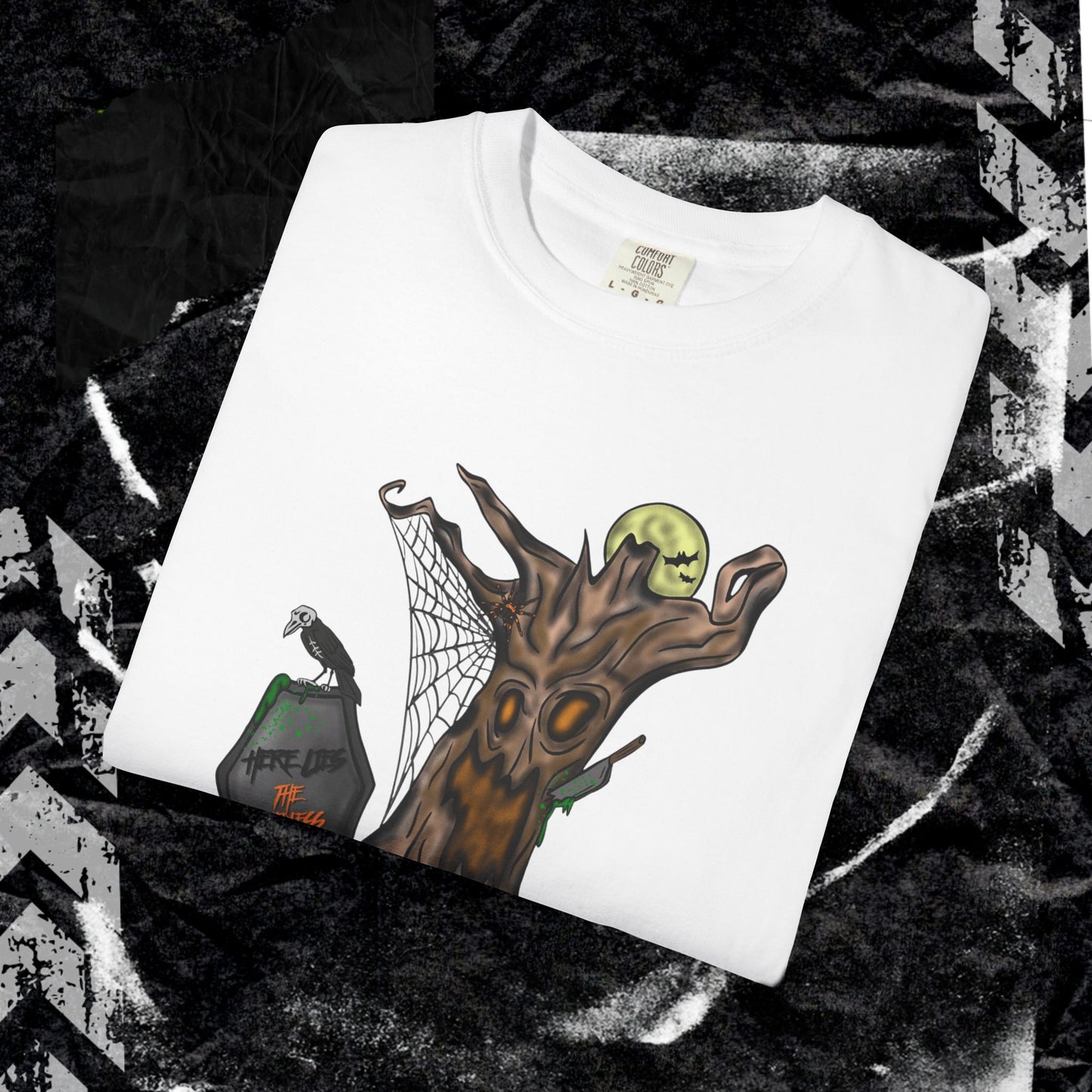 HERE LIES THE HEADLESS HORSEMAN - Unisex Garment-Dyed T-shirt.