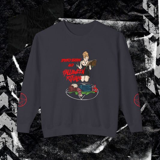 Copy of JUST A GIRL WHO LOVES HORROR MOVIES - Unisex Lightweight Crewneck Sweatshirt